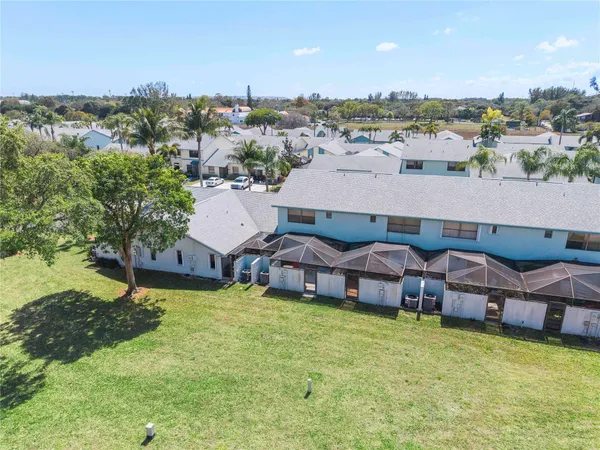 $393,900 | 9149 Southwest 21st Court, Unit F, Boca Raton, FL 33428