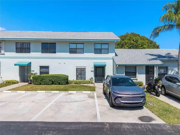 $393,900 | 9149 Southwest 21st Court, Unit F, Boca Raton, FL 33428