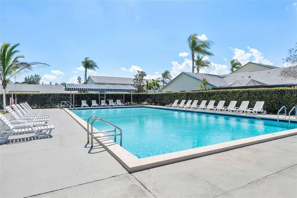 $393,900 | 9149 Southwest 21st Court, Unit F, Boca Raton, FL 33428