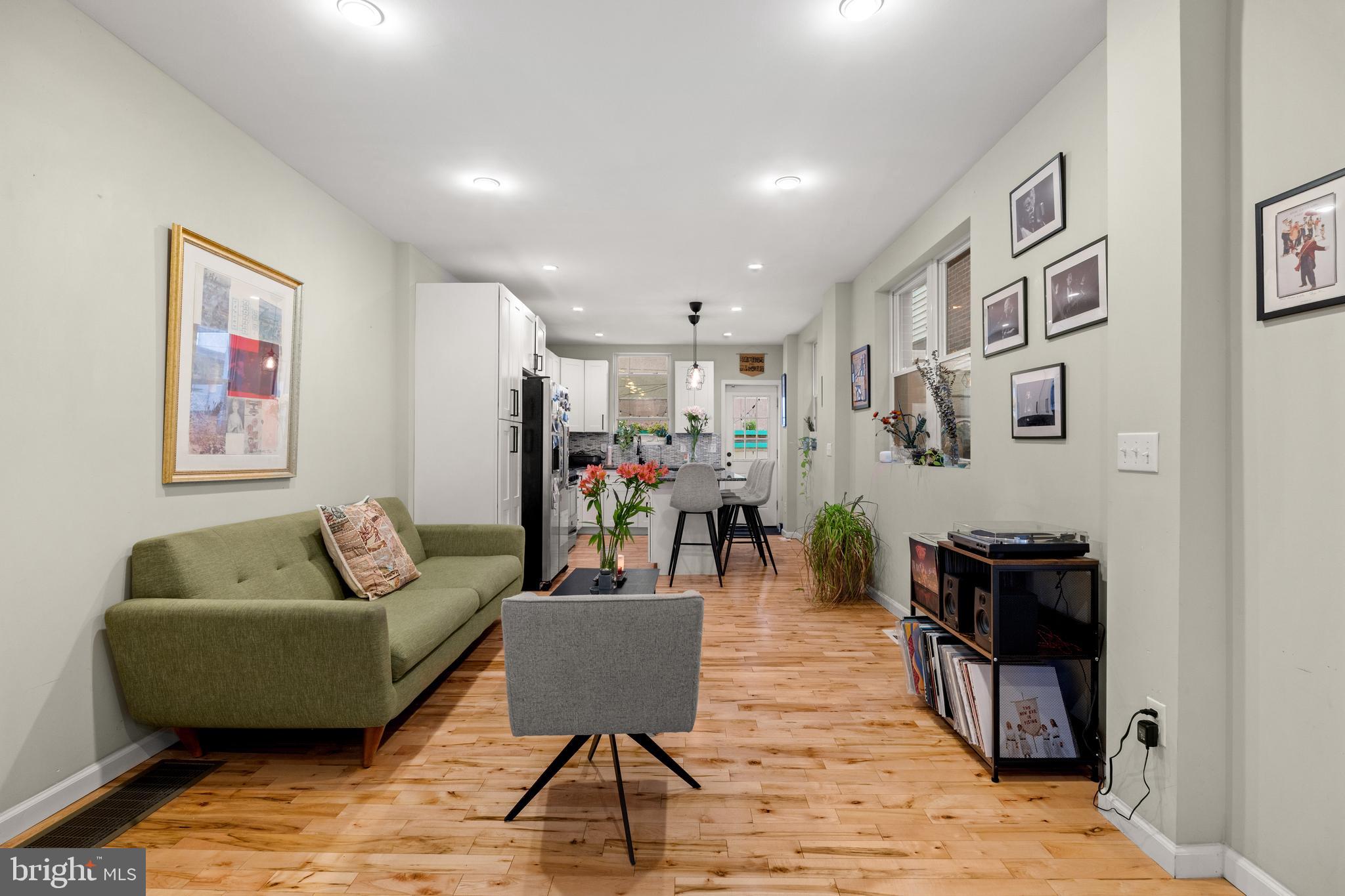 1439 West Ritner Street Philadelphia, PA 19145 - Photo 7 of 29 Gallery Image 7