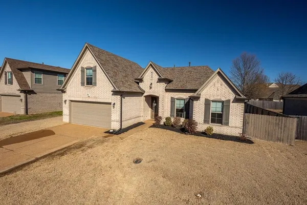 $355,000 | 95 Chesnut Rdg Drive, Oakland, TN 38060