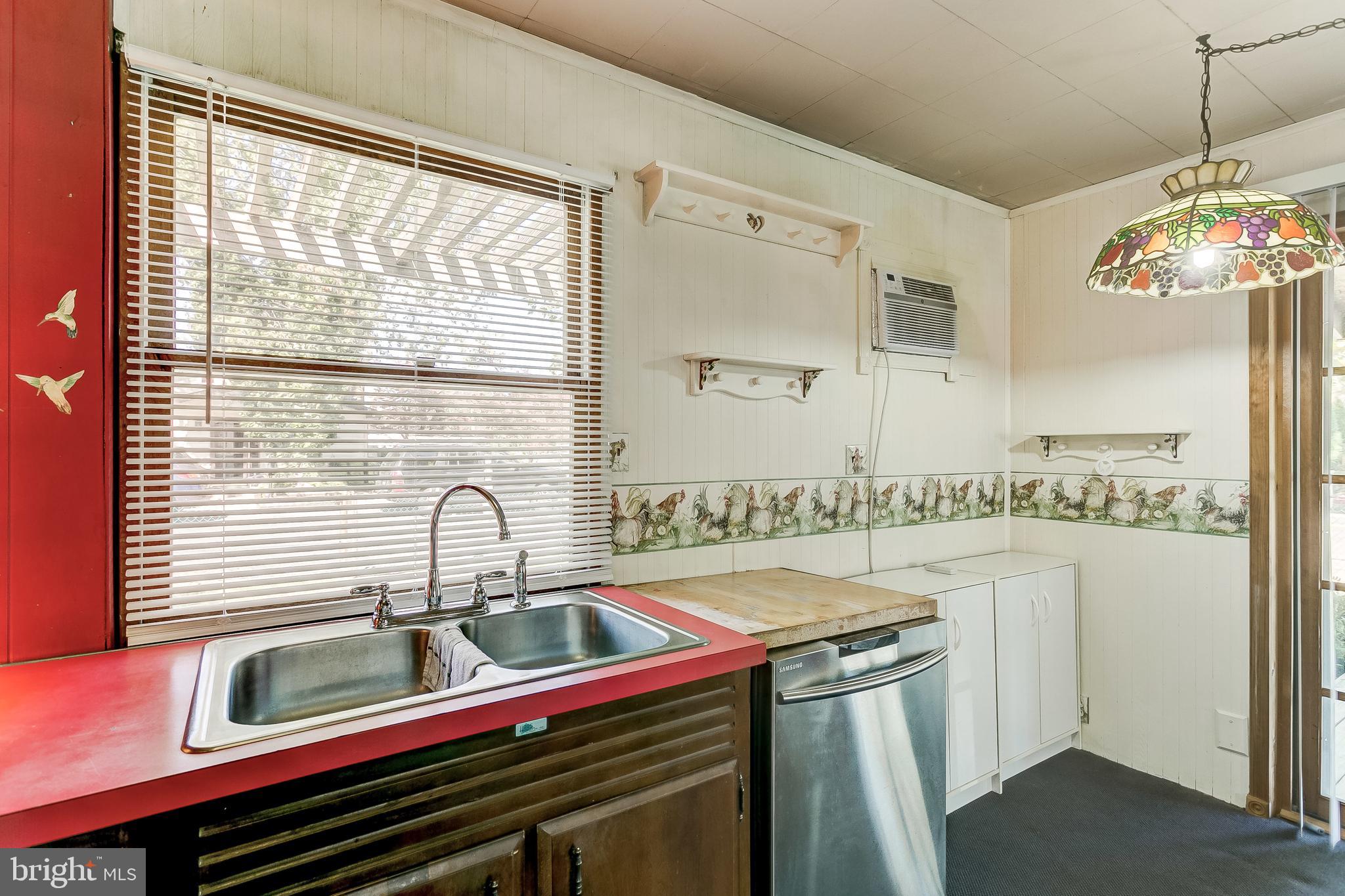 1508 Wilson Point Road Baltimore, MD 21220 - Photo 9 of 43 Kitchen