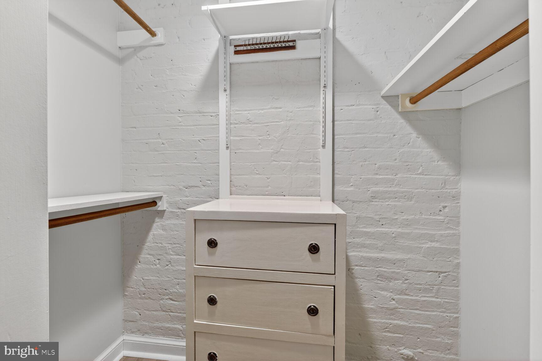 2007 Kalorama Road Northwest, Unit B Washington, DC 20009 - Photo 14 of 17 Walk-in closet