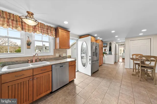 $724,000 | 15 West Avenue, Ocean View, DE 19970