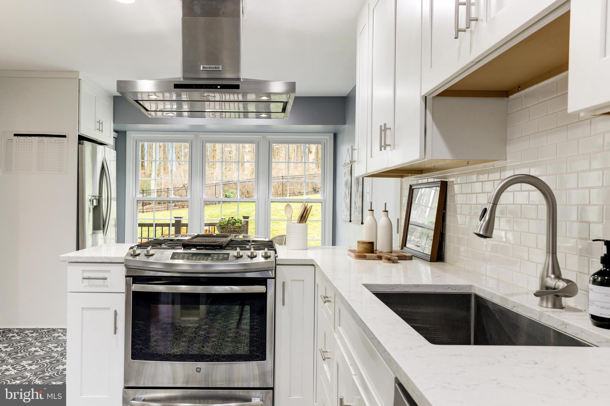10091 Lawyers Road Vienna, VA 22181 - Photo 19 of 87 Gallery Image 19