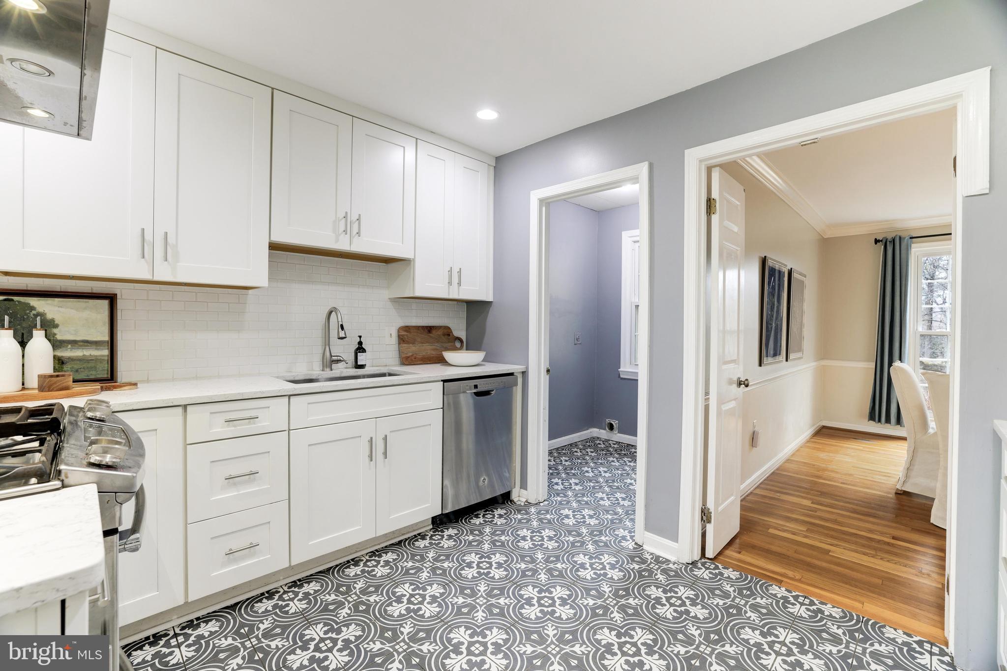 10091 Lawyers Road Vienna, VA 22181 - Photo 23 of 87 Gallery Image 23