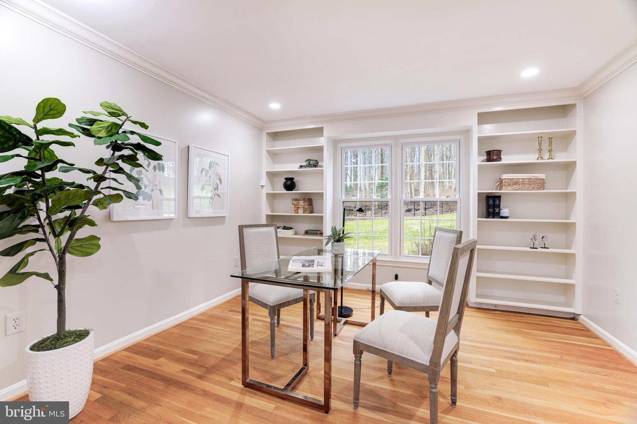 10091 Lawyers Road Vienna, VA 22181 - Photo 39 of 87 Gallery Image 39
