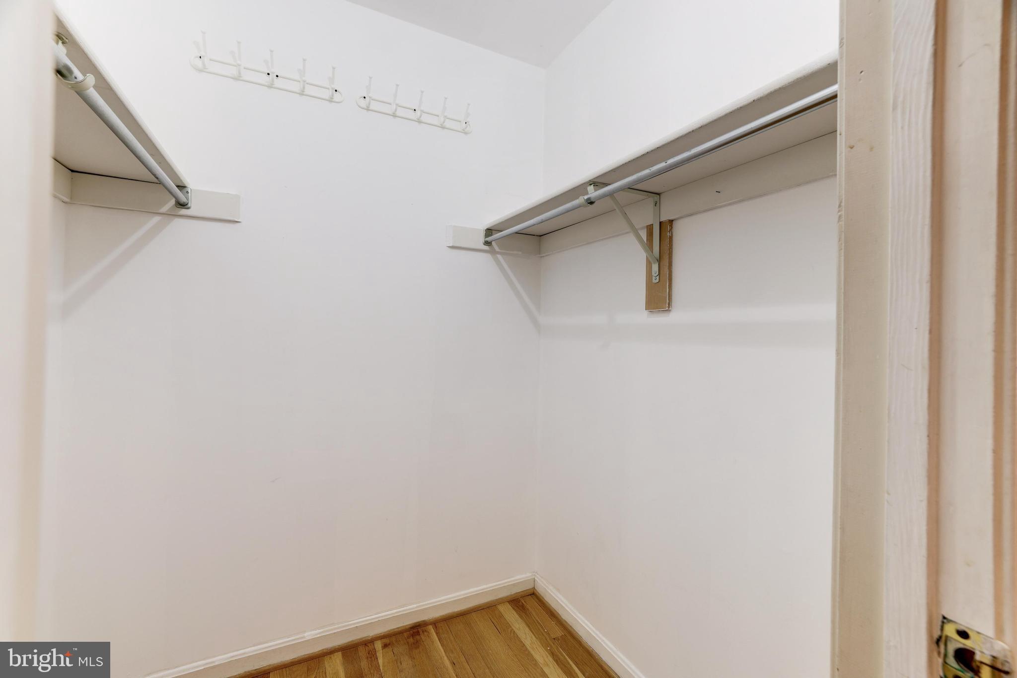 10091 Lawyers Road Vienna, VA 22181 - Photo 60 of 87 Gallery Image 60