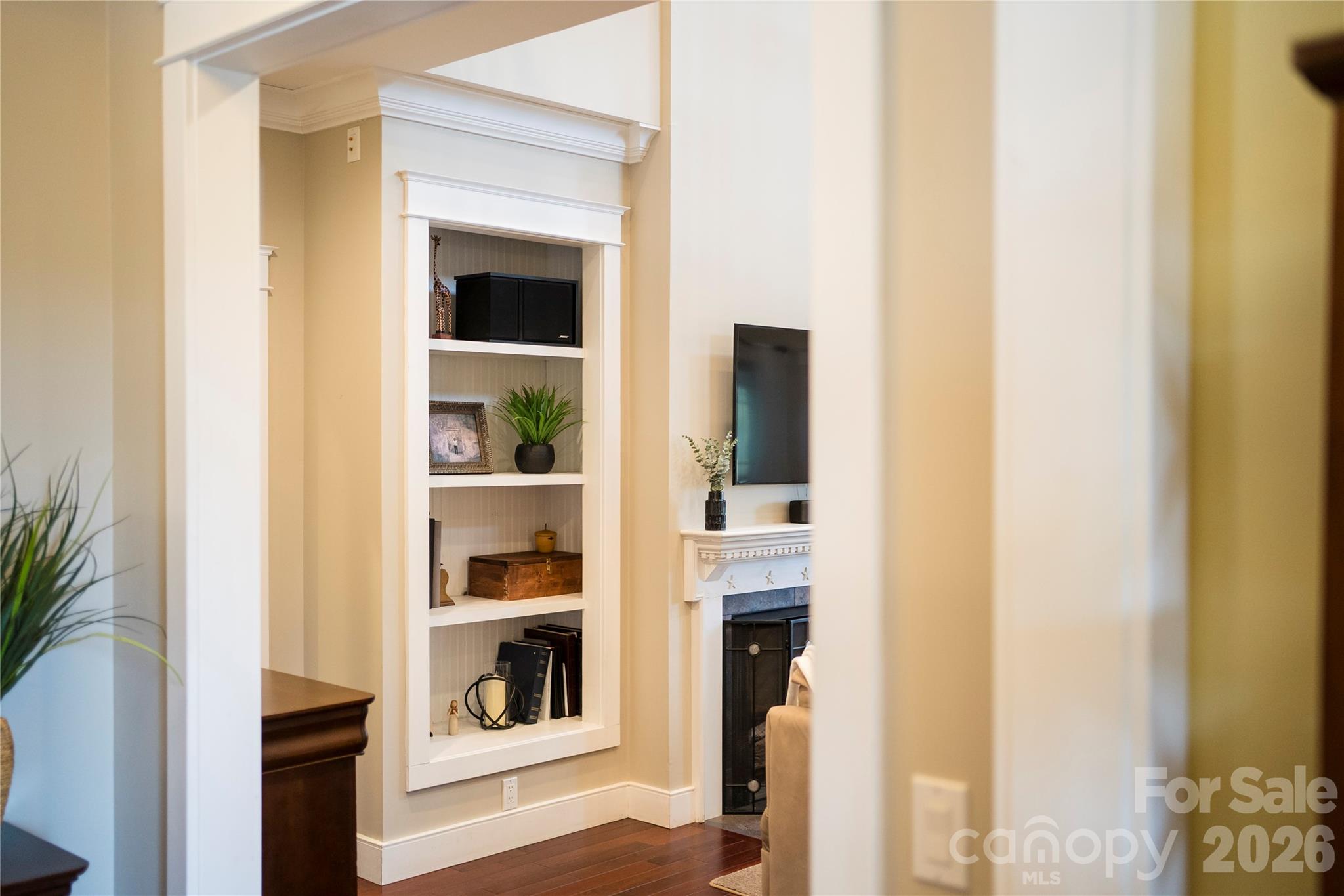 53 Sovereign Lane Fairview, NC 28730 - Photo 9 of 48