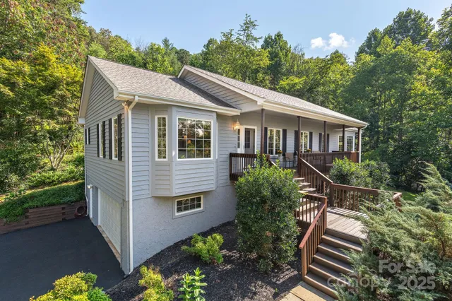 $699,000 | 212 Blue Ridge Vista, Asheville, NC 28805