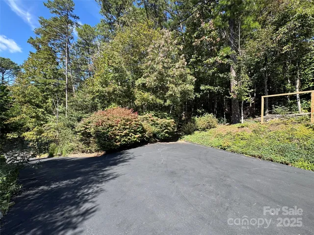 $679,000 | 212 Blue Ridge Vista, Asheville, NC 28805