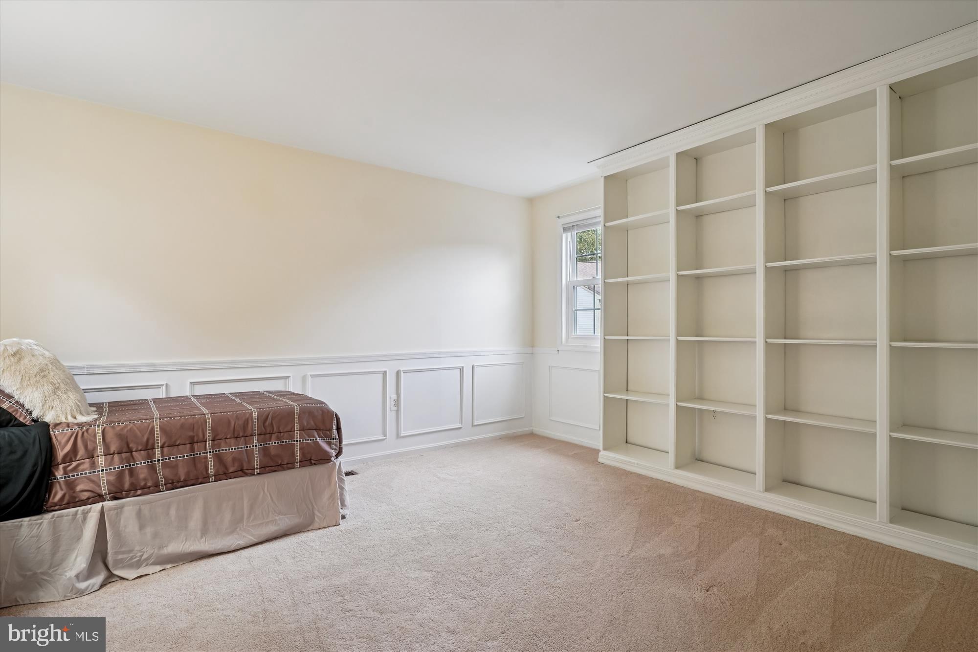 14511 Colonels Choice Road Upper Marlboro, MD 20772 - Photo 25 of 41 a view of bedroom with natural light