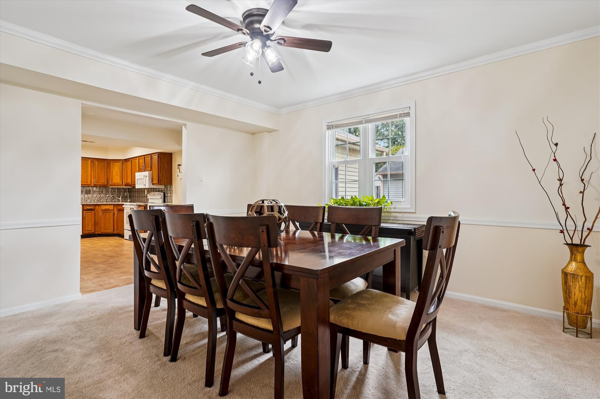 14511 Colonels Choice Road Upper Marlboro, MD 20772 - Photo 9 of 41 a view of a dining room and livingroom view