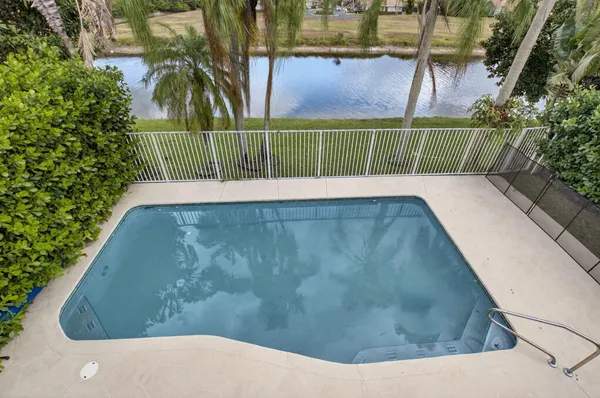 $5,000 | 18196 Clear Brook Circle, Boca Raton, FL 33498