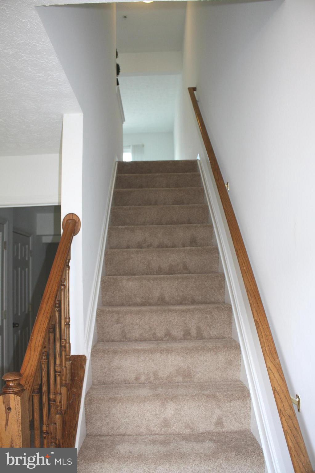 2104 Colonel Way Odenton, MD 21113 - Photo 7 of 27 Staircase