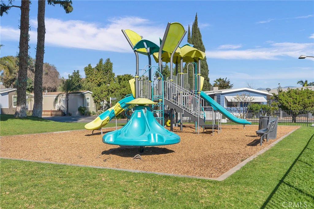 12700 Elliott, Unit 18 El Monte, CA 91732 - Photo 22 of 24