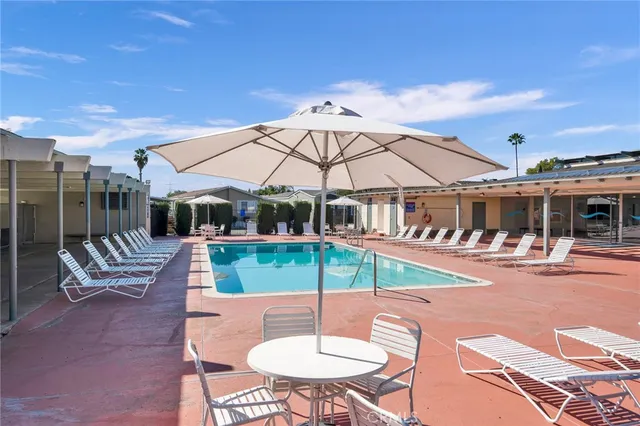 $159,999 | 12700 Elliott, Unit 18, El Monte, CA 91732