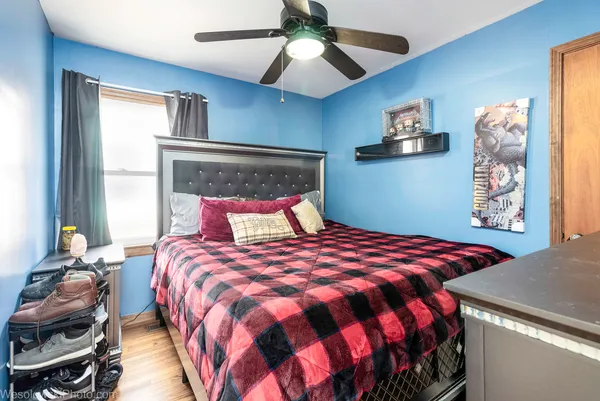 $359,900 | 6528 South Kildare Avenue, Chicago, IL 60629
