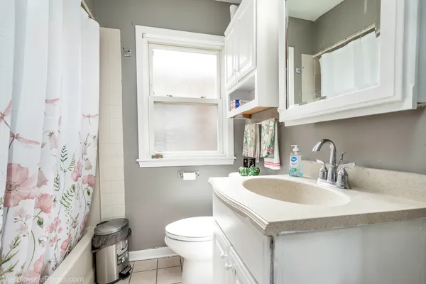 $359,900 | 6528 South Kildare Avenue, Chicago, IL 60629