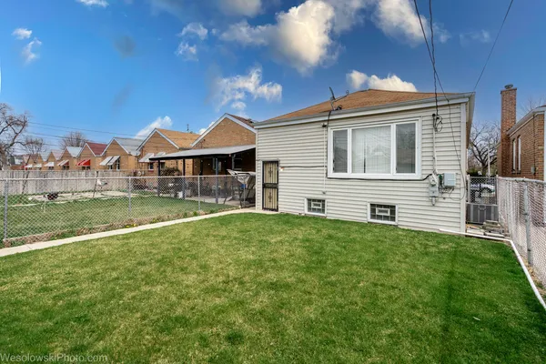 $359,900 | 6528 South Kildare Avenue, Chicago, IL 60629