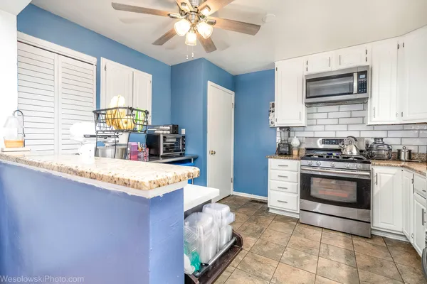 $359,900 | 6528 South Kildare Avenue, Chicago, IL 60629