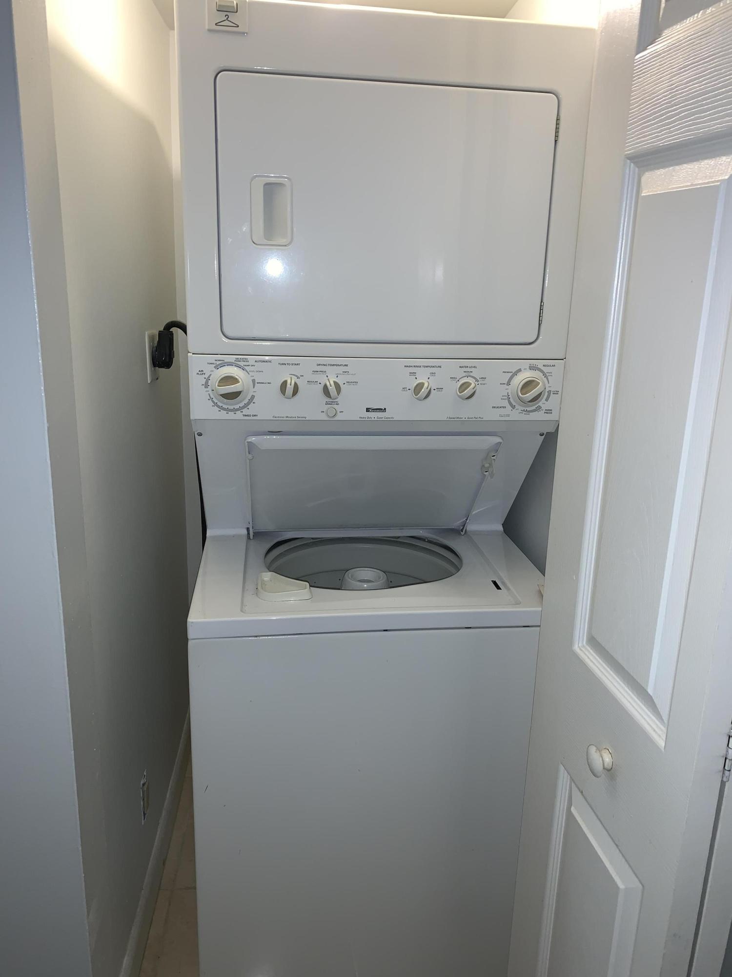 450 Northwest 20th Street, Unit 209 Boca Raton, FL 33431 - Photo 14 of 28 Stackable washer/dryer