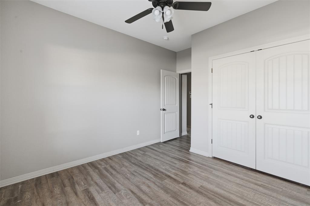 101 Capps Street, Unit D Rio Vista, TX 76093 - Photo 17 of 26