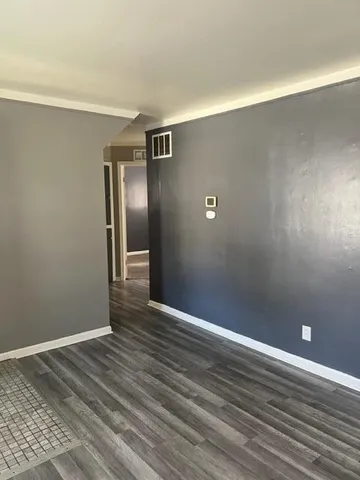 $1,400 | 13046 Sherman Avenue, Warren, MI 48089