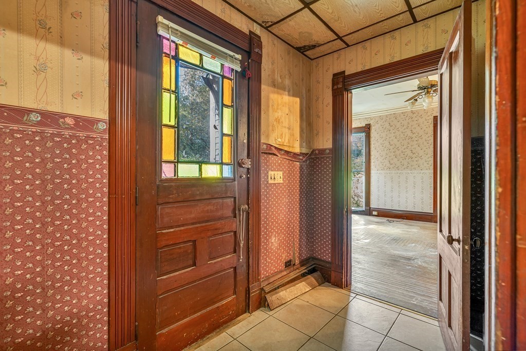 45 Prescott Street Clinton, MA 01510 - Photo 11 of 40 Gallery Image 11