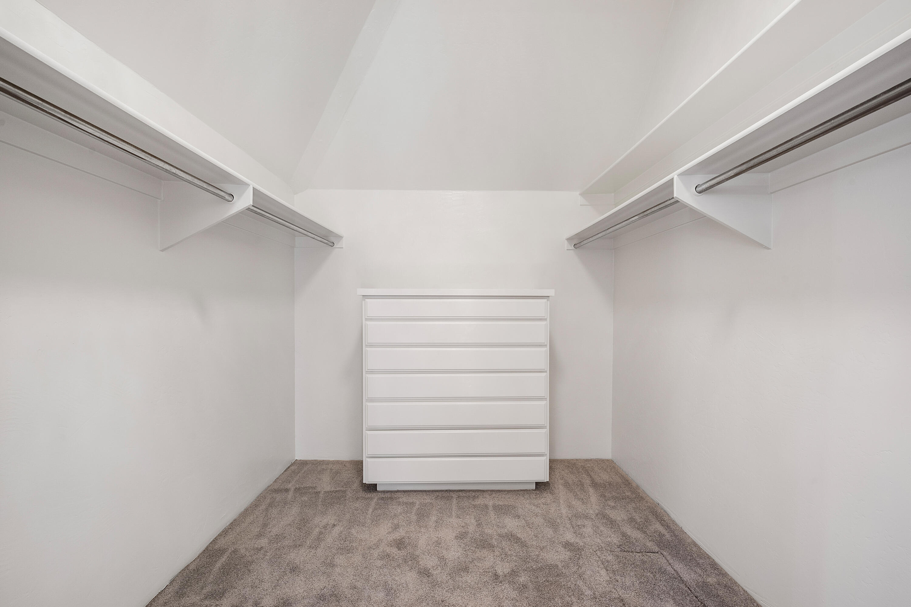 387 Ortega Ridge Road Montecito, CA 93108 - Photo 31 of 69 Primary Bedroom Closet