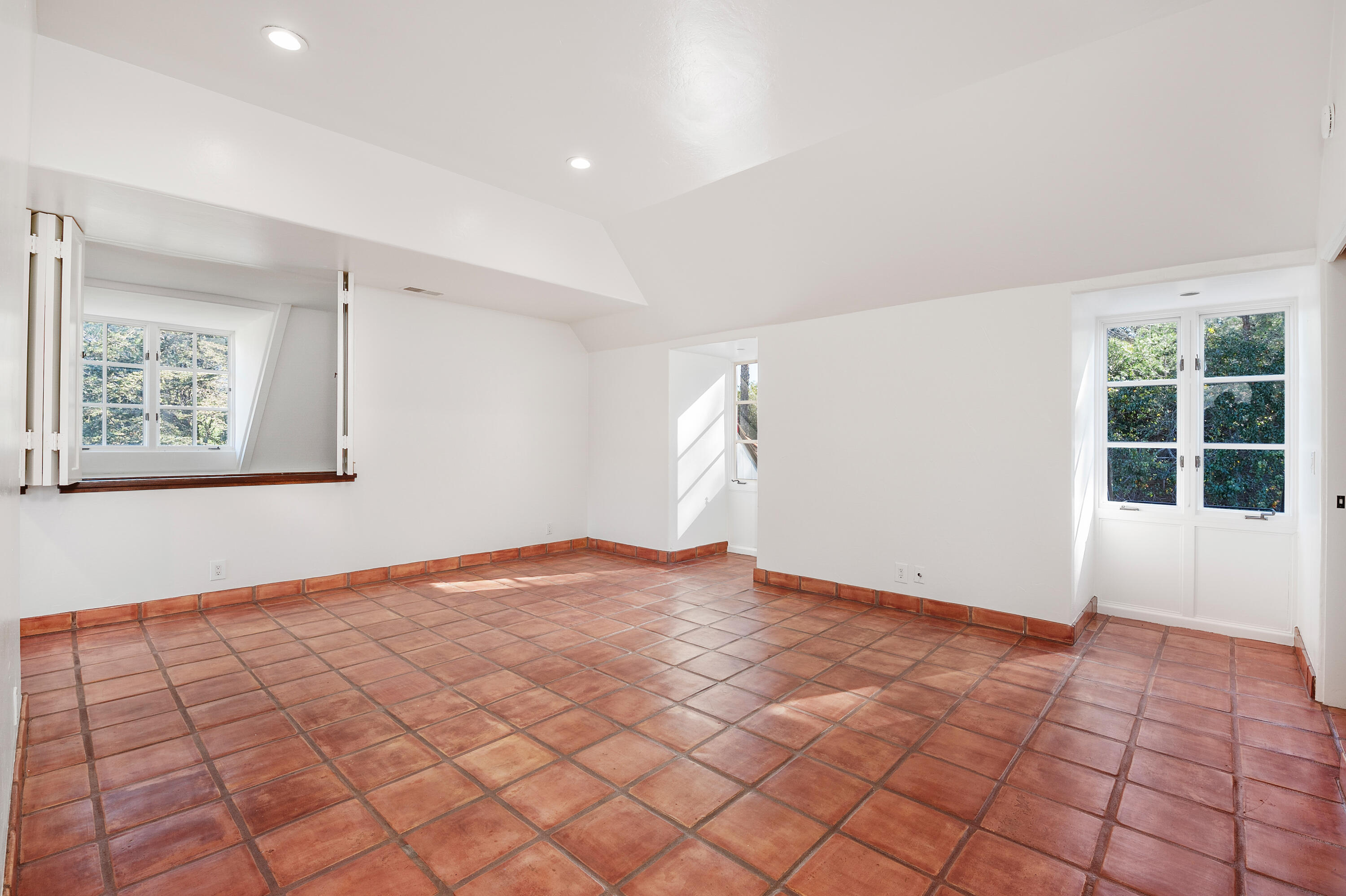 387 Ortega Ridge Road Montecito, CA 93108 - Photo 43 of 69 Upstairs Bedroom