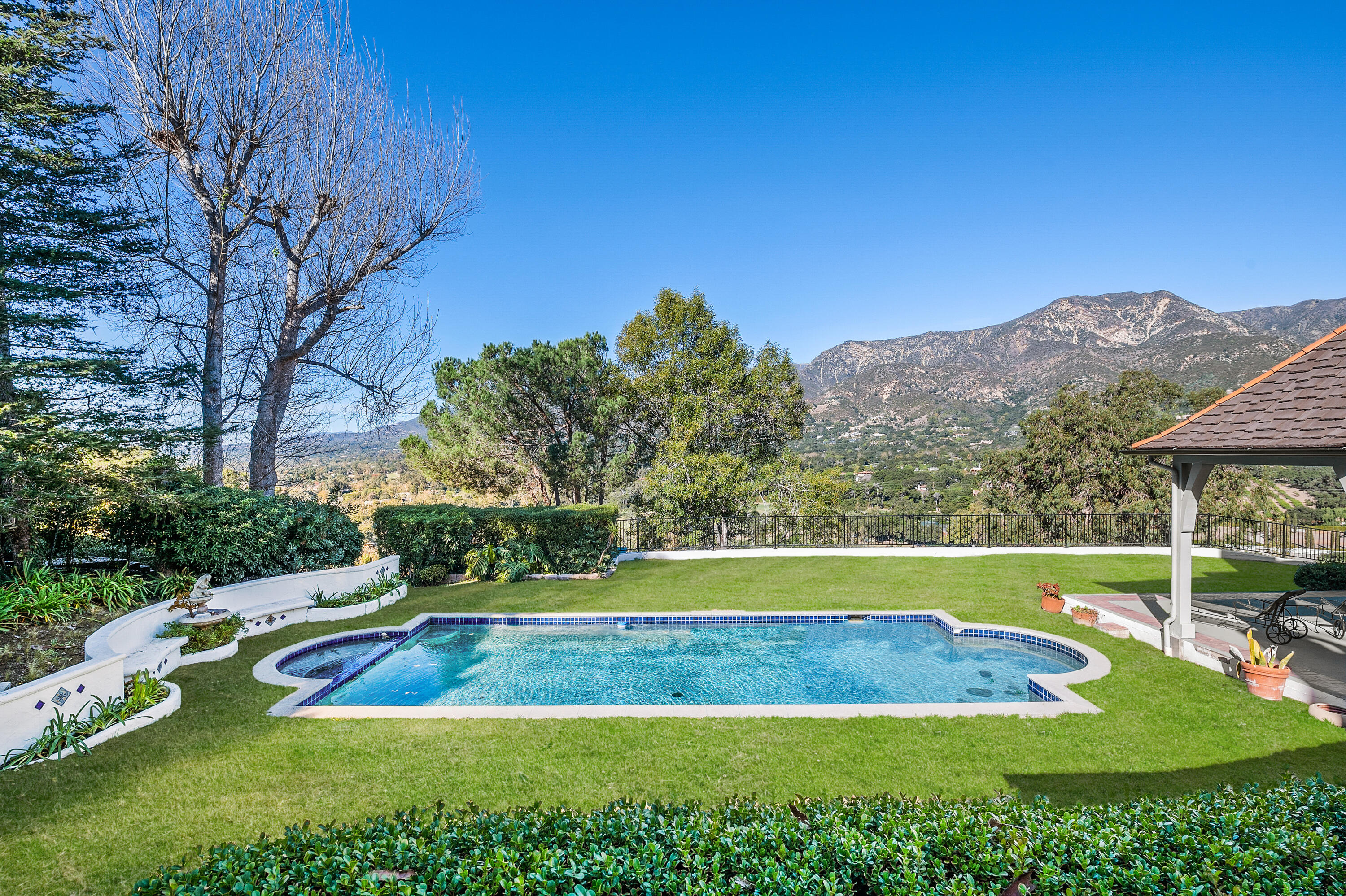 387 Ortega Ridge Road Montecito, CA 93108 - Photo 52 of 69 Pool/Views