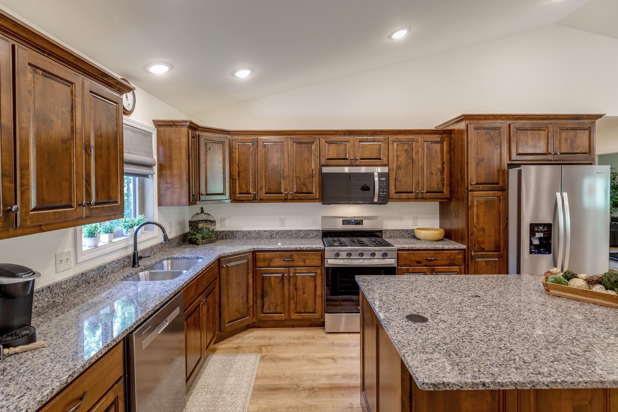 31041 Spring Loop Breezy Point, MN 56472 - Photo 7 of 35 Gallery Image 7