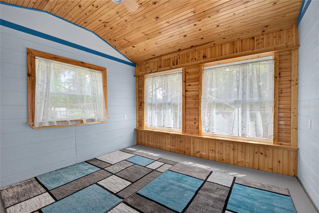 12151 Northeast 52nd Place Road Silver Springs, FL 34488 - Photo 33 of 48 Gallery Image 33