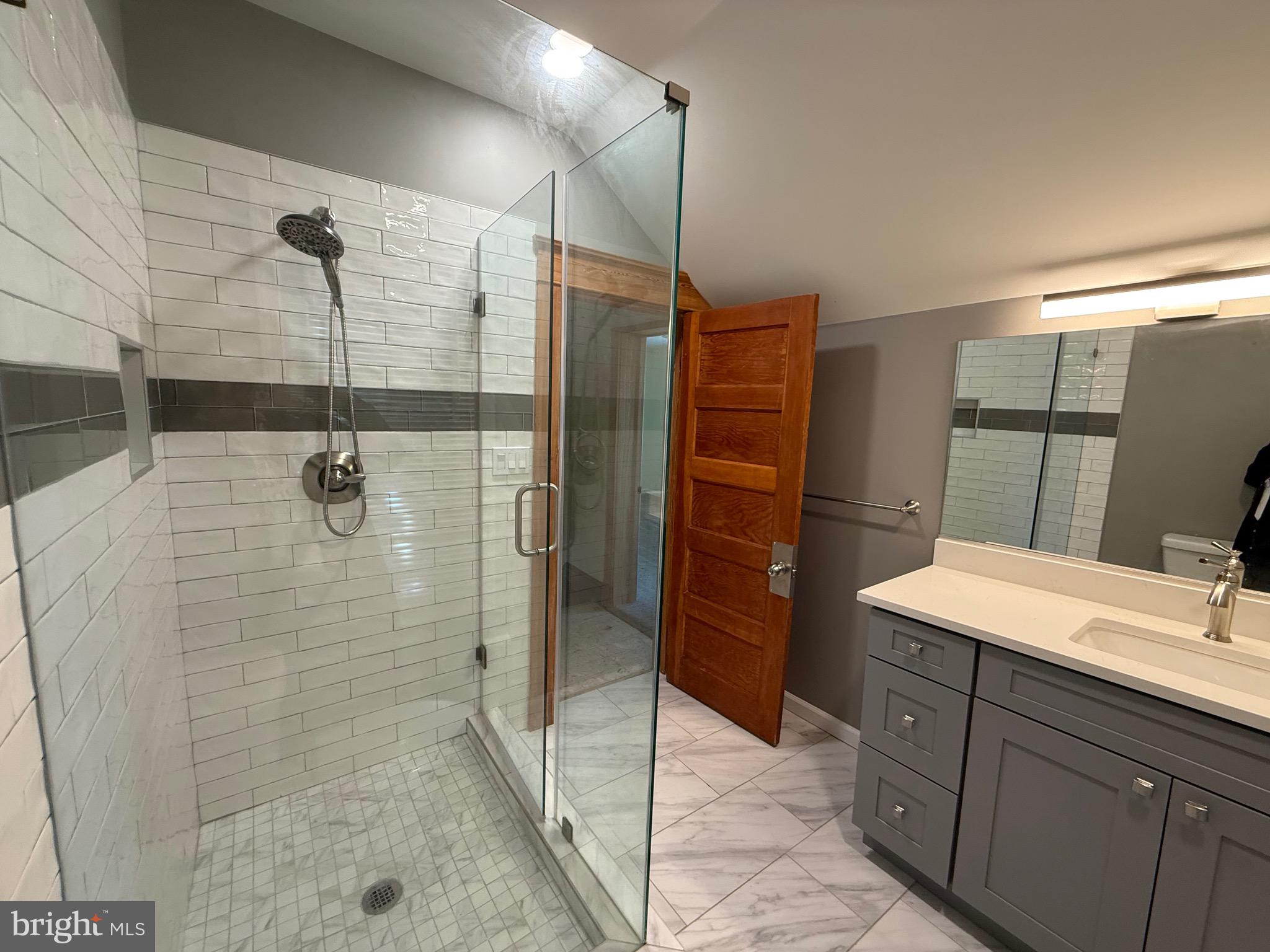 4007 Bateman Avenue Baltimore, MD 21216 - Photo 14 of 16 2nd floor Bathroom