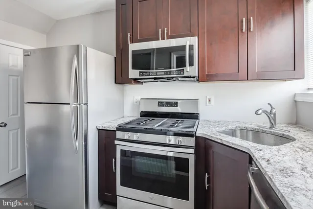 $1,595 | 1640 South 28th Street, Philadelphia, PA 19145