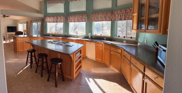 $535,000 | 51 Woodvine Lane, Bangor, CA 95901