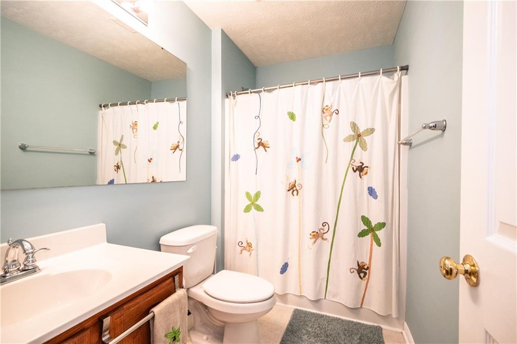 518 Blue Ridge Drive Coraopolis, PA 15108 - Photo 20 of 25 Gallery Image 20
