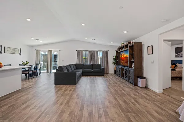 $529,995 | 209 Dogwood Rnch Way, Patterson, CA 95363