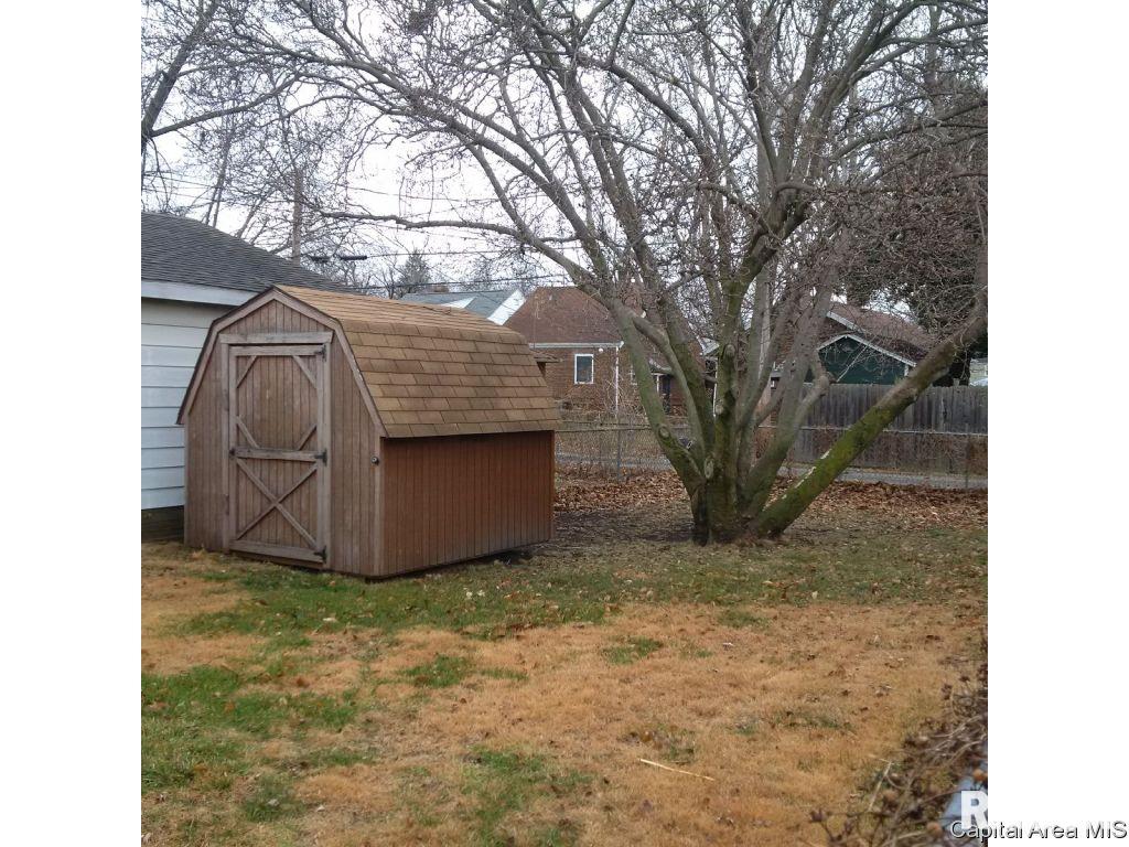 2440 South 6th Street Springfield, IL 62703 - Photo 26 of 28
