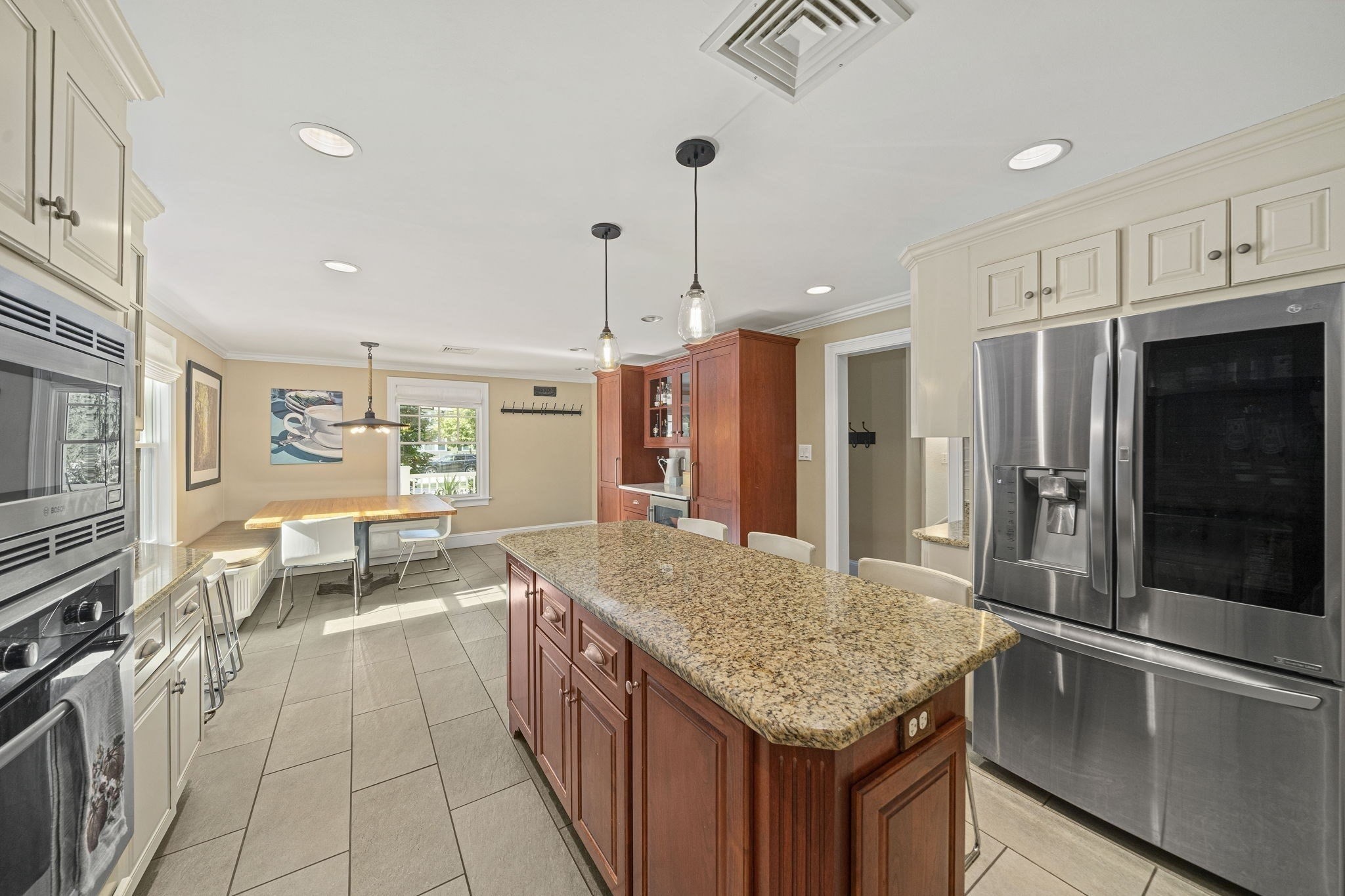 21 Elmwood Road Wellesley, MA 02481 - Photo 9 of 42 Gallery Image 9