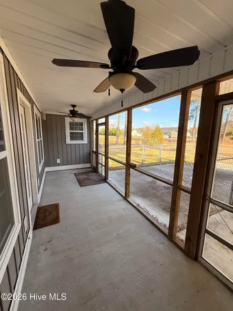 $249,900 | 561 Singletary Avenue, Elizabethtown, NC 28337