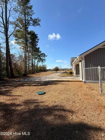 $249,900 | 561 Singletary Avenue, Elizabethtown, NC 28337