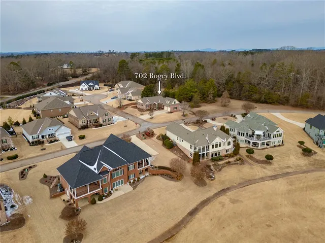 $500,000 | 702 Bogey Boulevard, Seneca, SC 29678
