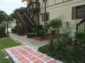 $1,800 | 7030 Grevilla Avenue South, Unit C, South Pasadena, FL 33707