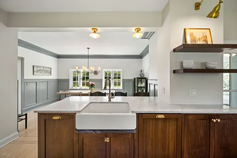 $2,299,999 | 955 Ringwood Road, Lake Forest, IL 60045