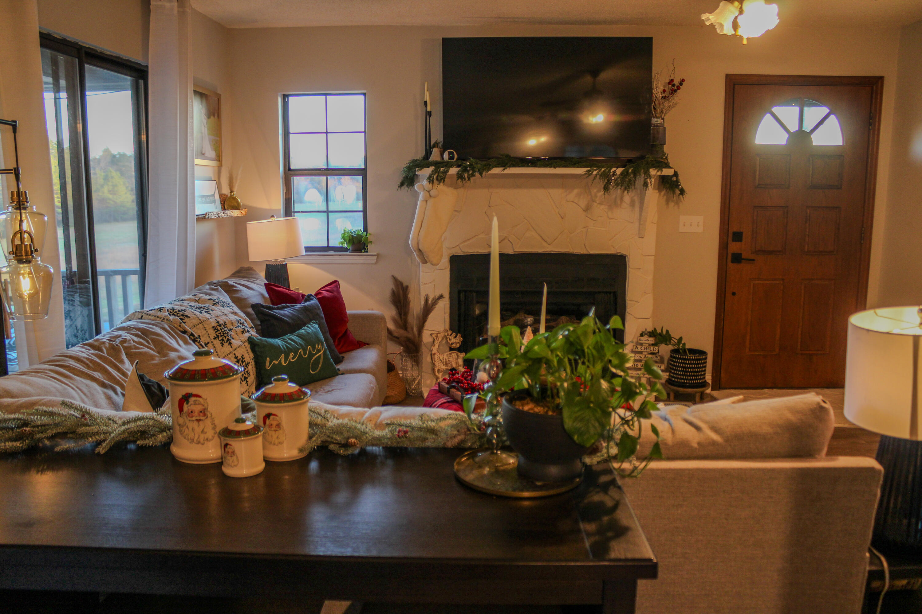 508 Taylor Broome Road Chickamauga, GA 30707 - Photo 14 of 40 Livingroom