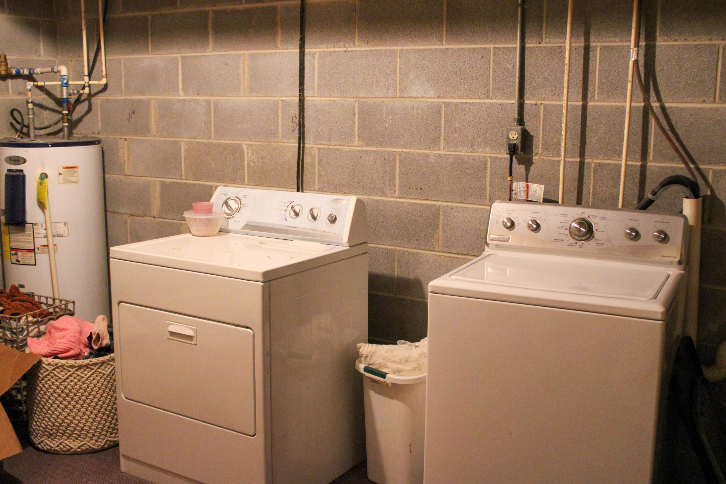 508 Taylor Broome Road Chickamauga, GA 30707 - Photo 31 of 40 Laundry Room