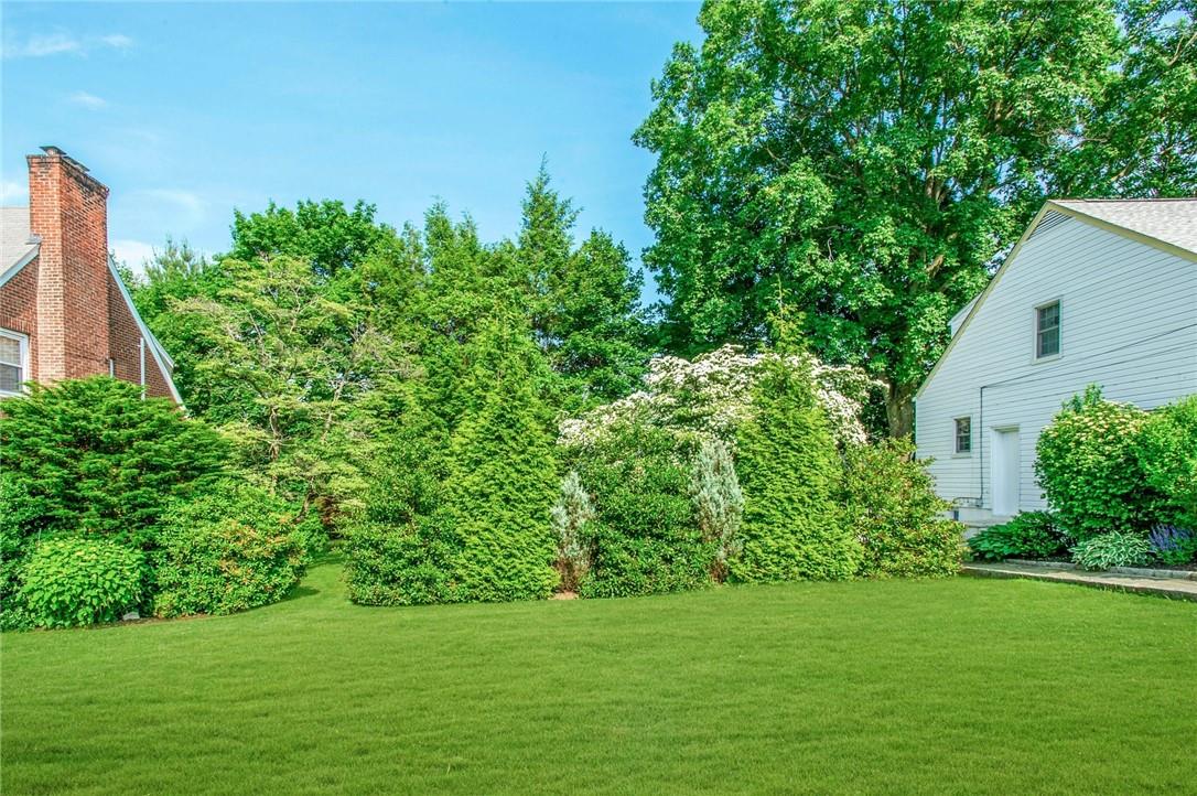 60 Lockwood Avenue Bronxville, NY 10708 - Photo 1 of 1