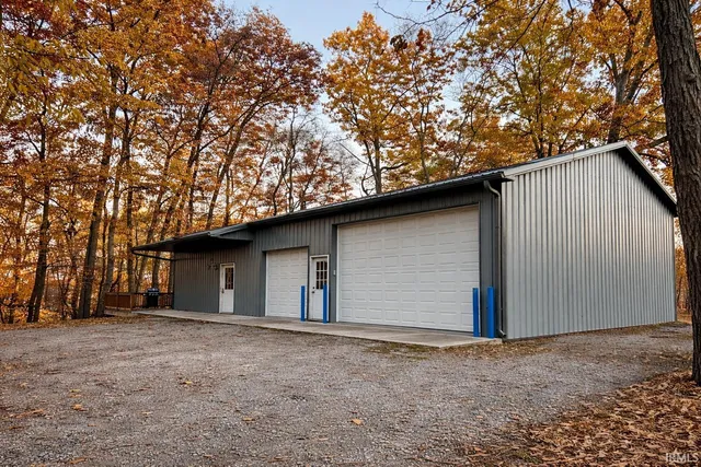 $349,000 | 40 Lane 254 Hamilton Lake, Hamilton, IN 46742